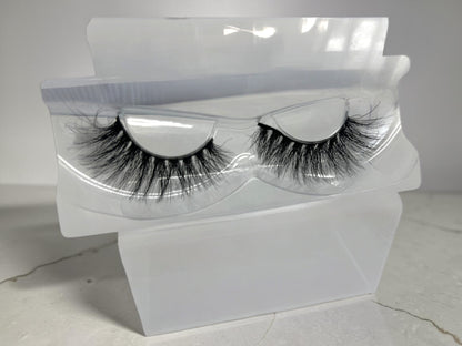 Aura™ Lash