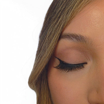 Aura™ Lash